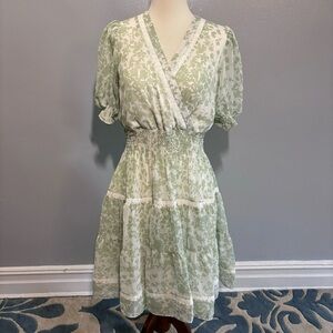 Taylor Short-Sleeve Chiffon A-Line Dress